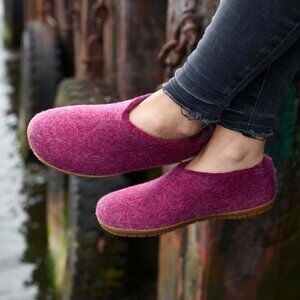 NWOT Glerup Wool Slipper